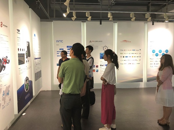 1532915470780080.jpg 2.jpg