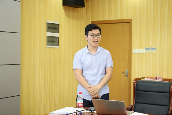 1561001320891102.png 凯发官网
春季学期基层党建工作研讨会暨第四次党支部书记例会召开647.png